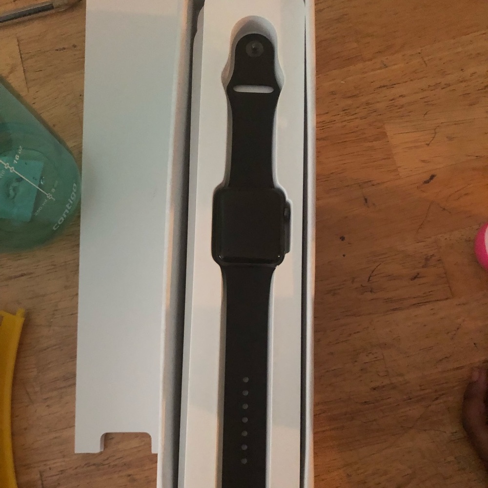 Apple Watch Series Three GPS 42mm